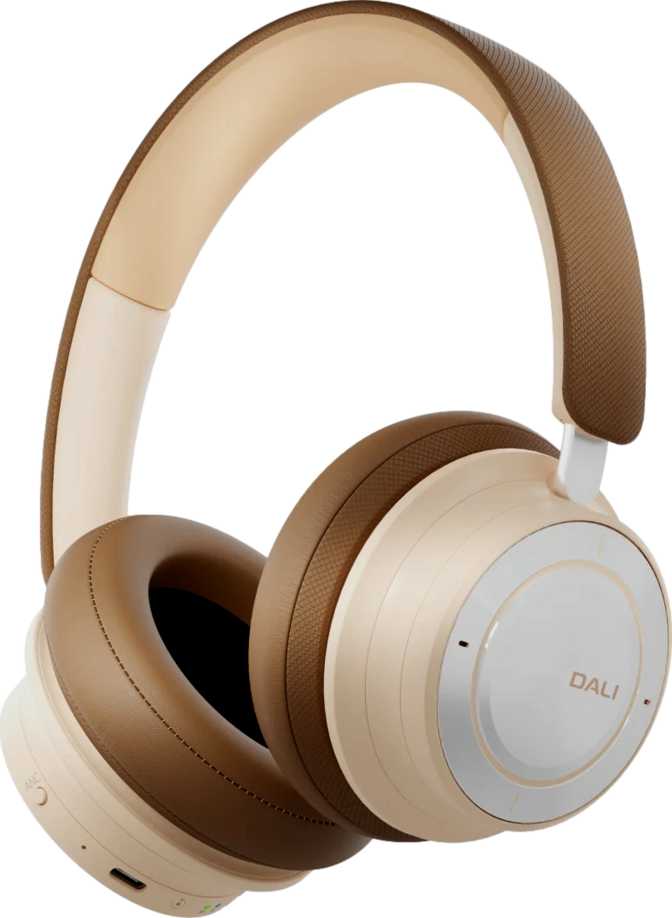 Dali IO-8 Review - Sound Quality and Battery Tested