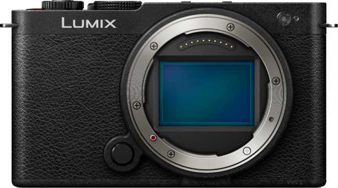 Panasonic Lumix S9 Review: Full-Frame in a Compact Body